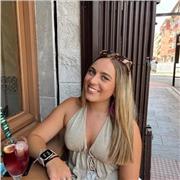 Me considero una persona disciplinada, con gran habilidad comunicativa y paciente para ayudar a niños de primaria y ESO